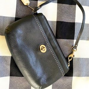 Coach Vintage Black Leather Wristlet